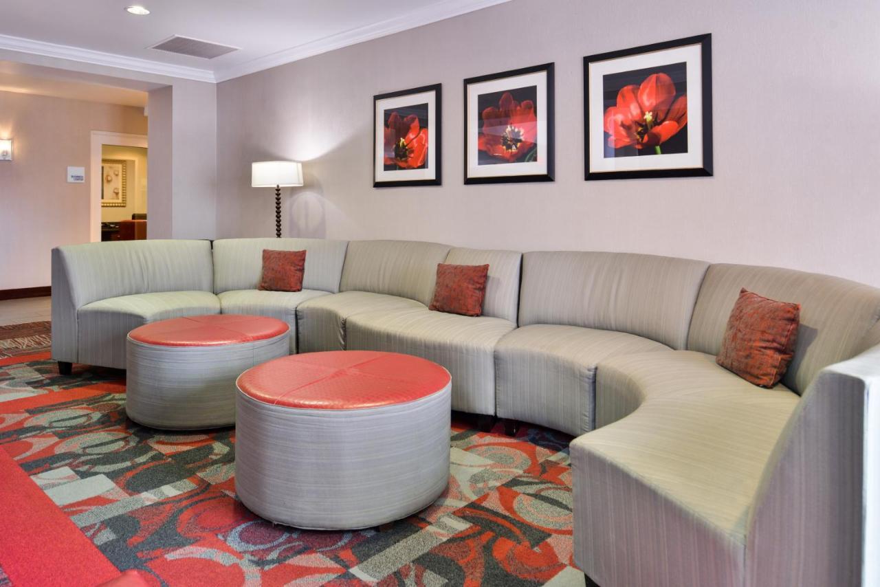 Holiday Inn Express Canandaigua, An Ihg Hotel Εξωτερικό φωτογραφία