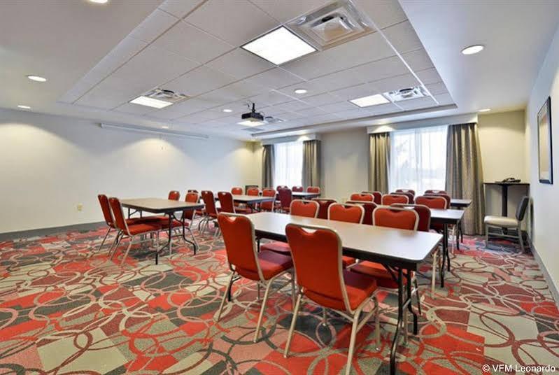 Holiday Inn Express Canandaigua, An Ihg Hotel Εξωτερικό φωτογραφία